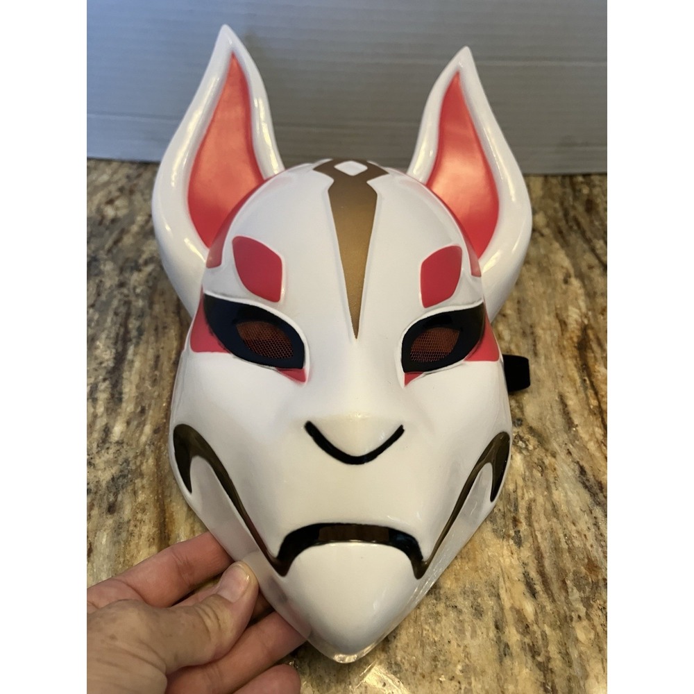Officially Licensed Fortnite Drift Half Fox Mask Costume Halloween Excellent Con